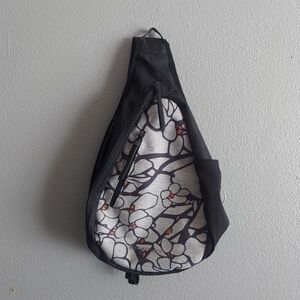 NEW Sherpani Esprit AT | Anti-Theft Sling